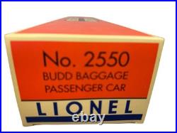 Lionel O Gauge #6-38313 2-Pack Commuter Set #400 Passenger Car & #2550 Mail Car
