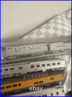 Lionel O Union Pacific Passenger Car Set Analog 3-Rail MPN 90676 90606 90635