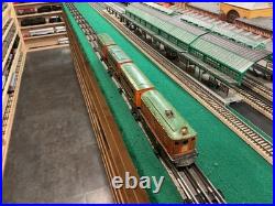 Lionel Prewar Winner Metal SET and 3 Passenger Car O Gauge