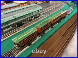 Lionel Prewar Winner Metal SET and 3 Passenger Car O Gauge