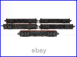 MTH 20-40003 Long Island 70' Madison 5-Car Passenger Set LN