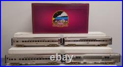 MTH 20-64088 O Santa Fe 70' Streamlined RPO Ribbed 4-Car Passenger Set LN/Box