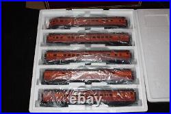 MTH 20-65239 O Southern Pacific 70' Streamlined Passenger Car Set (Set of 5)
