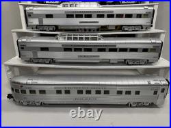 MTH 20-6545 CB&Q California Zephyr 70' streamlined passenger 5-car set VG+ MTH 20-6545 CB&Q California Zephyr 70' streamlined passenger 5-car set VG+