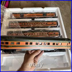 MTH 20-6551 Great Northern 5 Car 70' ABS Passenger Set- Smooth Rare