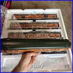 MTH 20-6551 Great Northern 5 Car 70' ABS Passenger Set- Smooth Rare