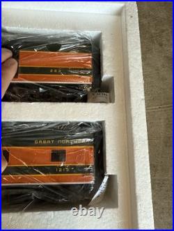 MTH 20-6551 Great Northern 5 Car 70' ABS Passenger Set- Smooth Rare