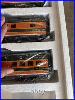 MTH 20-6551 Great Northern 5 Car 70' ABS Passenger Set- Smooth Rare