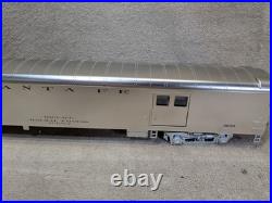 MTH 20-69152 Santa Fe 2-Car 70' Streamlined Baggage / Sleeper Passenger Set