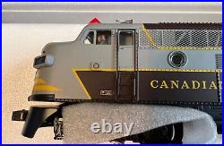 MTH 20-80001 1999 DAP Canadian Pacific F3 AA & 4 Car Passenger Set With New Batt
