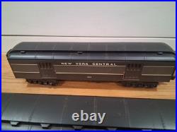 MTH 30-6256 New York Central 4 Car O-27 Madison Passenger Set Used