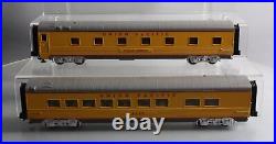 MTH 30-67764 O Union Pacific 2-Car 60' Steamlined Sleeper/Diner Passenger Set LN