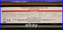 MTH 80-60035 Southern Pacific 5-Car De-skirted Passenger Set HO
