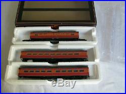 MTH HO Lighted Southern Pacific Daylight Articulating Passenger Car Set #60042