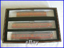 MTH HO Lighted Southern Pacific Daylight Articulating Passenger Car Set #60042
