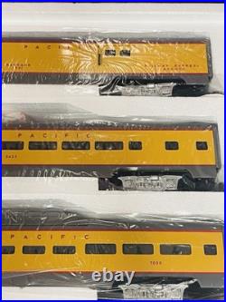 MTH MT-6506 Union Pacific Alum. 70' 5-Car Passenger Set O-Gauge New