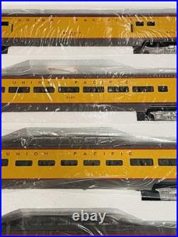 MTH MT-6506 Union Pacific Alum. 70' 5-Car Passenger Set O-Gauge New