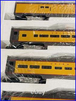 MTH MT-6506 Union Pacific Alum. 70' 5-Car Passenger Set O-Gauge New