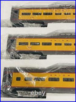 MTH MT-6506 Union Pacific Alum. 70' 5-Car Passenger Set O-Gauge New