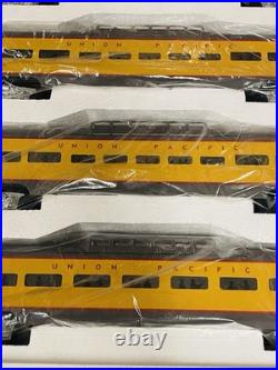 MTH MT-6506 Union Pacific Alum. 70' 5-Car Passenger Set O-Gauge New
