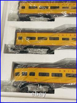 MTH MT-6506 Union Pacific Alum. 70' 5-Car Passenger Set O-Gauge New