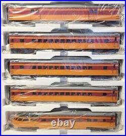 MTH O Scale 70' ABS Passenger Set Smooth 5 Car Milwaukee Road 20-65019