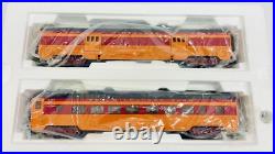 MTH RailKing Milwaukee Road 60' Streamlined 4 Car Passenger Set 30-67194 New