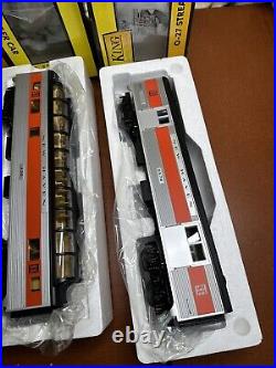 MTH-Rail King 30-6144 30-6131 30-6132 Streamlined New Haven Passenger 4 Car Set