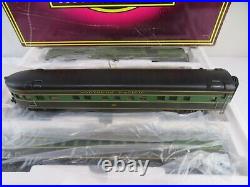 M. T. H Northern Pacific Trains 5-Car 70' Streamlined Passenger Set Unused