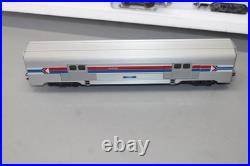 Märklin 43600 Passenger Car Set Amtrak H0 3-Rail Silver CT