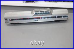 Märklin 43600 Passenger Car Set Amtrak H0 3-Rail Silver CT Märklin 43600 Passenger Car Set Amtrak H0 3-Rail Silver CT