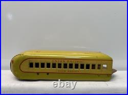 Marx M10000 Tin Union Pacific Articulated Passenger Set Yellow & Cream with2 cars