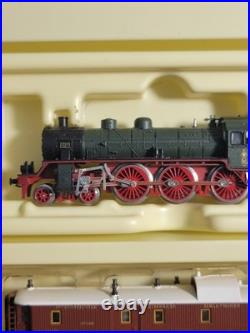 Minitrix N Scale 1017 Orient Express 5 Car Passenger Set