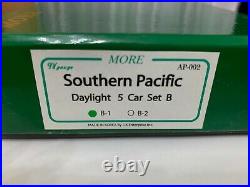 More LIK Brass Southern Pacific Daylight 5 Car Passenger Set B-1 (AP-002)