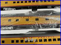 Mth 20-6553 Union Pacific 5-car 70' Abs Passenger Set (smooth)3 Rail O K59