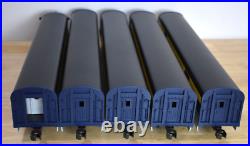 Mth Premier C&o Chesapeake & Ohio 70' Aluminum 5-car Passenger Set 20-6502 Nib Mth Premier C&o Chesapeake & Ohio 70' Aluminum 5-car Passenger Set 20-6502 Nib