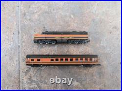 N Scale Empire Builder RUNNING Passenger Car Train Set w PA1 Alco Diesel used