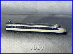 Nice KATO Japanese Bullet Train 2- Engine/2-Car Passenger Set N GAUGE