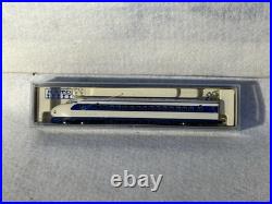 Nice KATO Japanese Bullet Train 2- Engine/2-Car Passenger Set N GAUGE