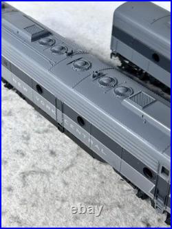 Nice Rivarossi/IHC NYC RR E-8/9 A and B/7 Car Passenger Set HO Locos Ex Boxes
