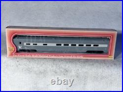 Nice Rivarossi/IHC NYC RR E-8/9 A and B/7 Car Passenger Set HO Locos Ex Boxes