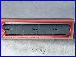 Nice Rivarossi/IHC NYC RR E-8/9 A and B/7 Car Passenger Set HO Locos Ex Boxes