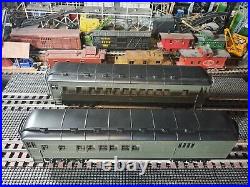 O Scale 2 Car Passenger Set for Your Train Layout by MTH