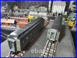 O Scale 2 Car Passenger Set for Your Train Layout by MTH