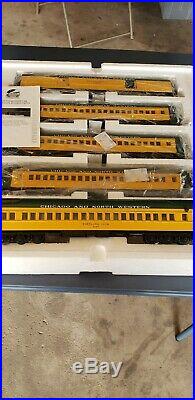 O Scale MTH E-8 ABA CNW Chicago North Western Set with 7 Passenger Cars