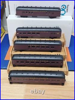 Pennsylvania Passenger 6-Car Set. Ho Scale