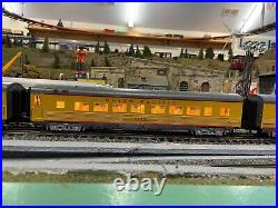 RARE O scale MTH UP ALCO PA Locomotives With Matching 4 Car passenger Set