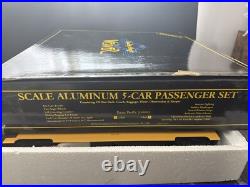 RARE Weaver Union Pacific Forty-Niner Streamlined 5-20 Car Passenger Set