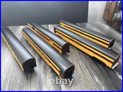 RARE Weaver Union Pacific Forty-Niner Streamlined 5-20 Car Passenger Set