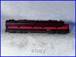 Rivarossi Chicago & Alton E-8/9-2 Engine/7Car Passenger Set HO Pwrd. /Dmy